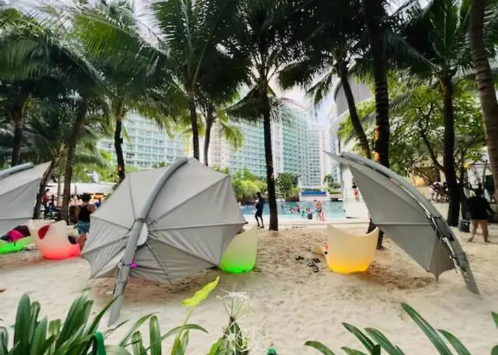 Apartahotel Sleek, Relaxing And Fabulous @ Azure 4*